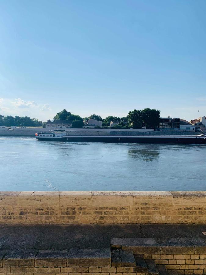 Appartamento Sur Les Quais... Arles Esterno foto